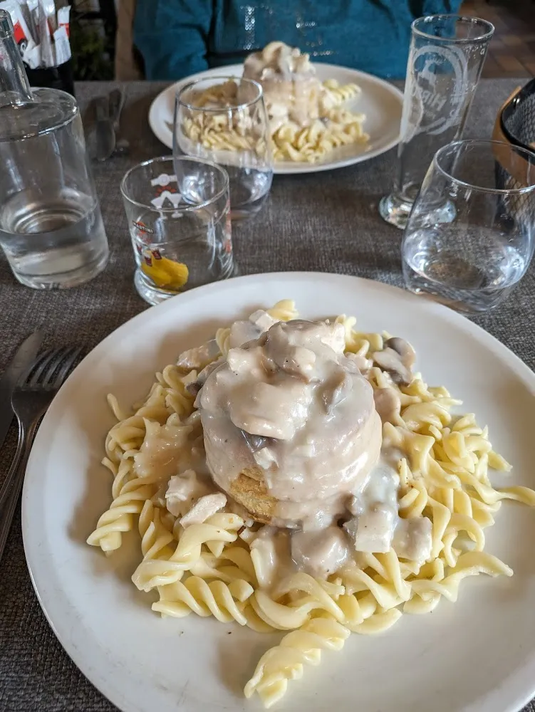 Bouchée À la Reine